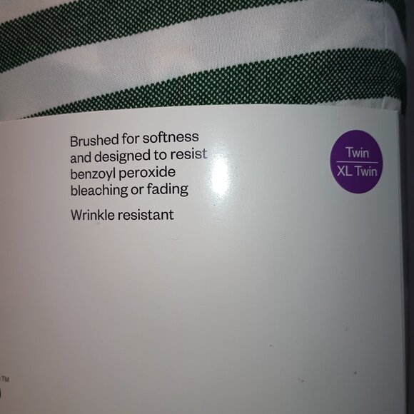 NEW Microfiber Sheet Set - Room Essentials™ Green Stripe Twin/Twin XL - Picture 5 of 8